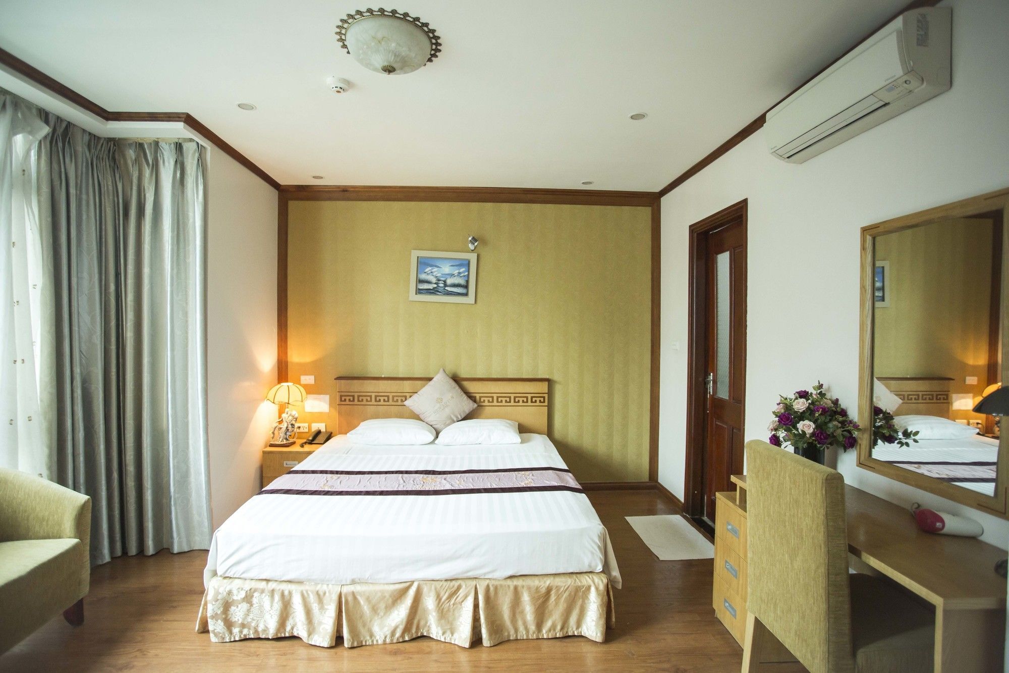 New Lotus Hotel Ханой Екстериор снимка