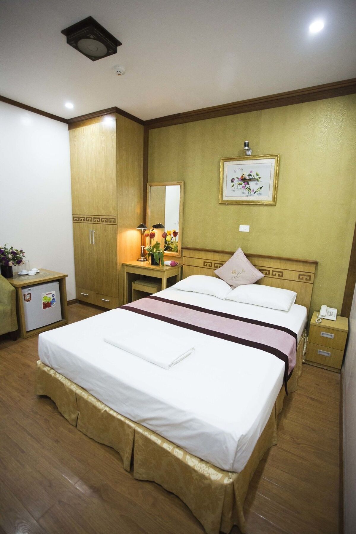 New Lotus Hotel Ханой Екстериор снимка