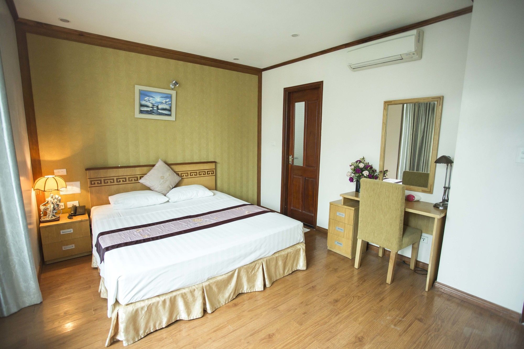 New Lotus Hotel Ханой Екстериор снимка